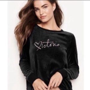 Victoria’s Secret Crushed Velvet Sweater Open Back Size Small .NWT